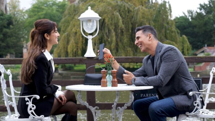 Khel Khel Mein: Check out Akshay Kumar, Vaani Kapoor's romantic chemistry in 'Duur Na Karin'