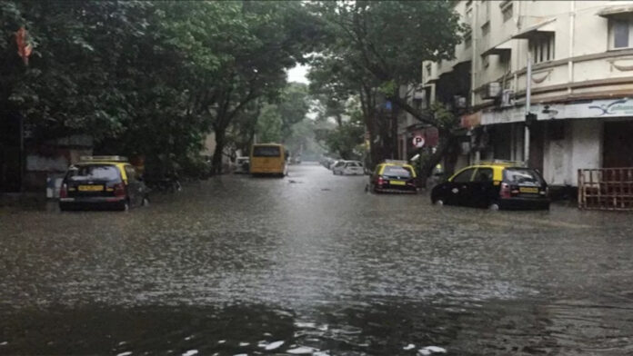 Met office predicts heavy rainfall in parts of Madhya Pradesh