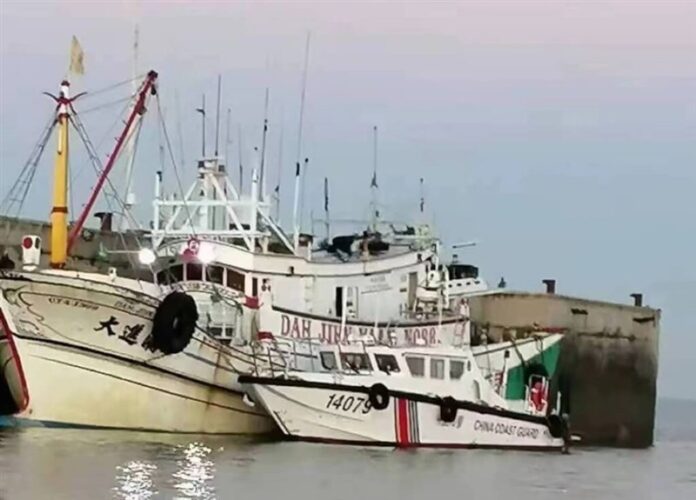 Taiwan Urges China To Release Seized Fishing Vessel, Crew Members