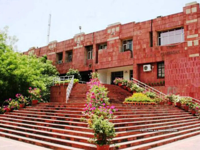 JNU Considers Returning To In-House Entrance Exams For PhD Admissions; Seeks Faculty Feedback By August 5