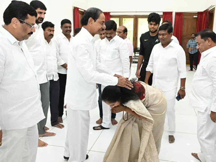 BRS leader K Kavitha meets former Telangana CM KCR after her release from jail