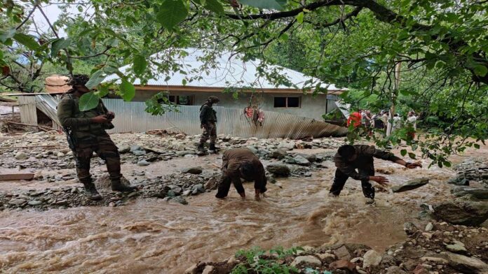 Cloudburst hits Cherwan Kangan in J-K's Ganderbal