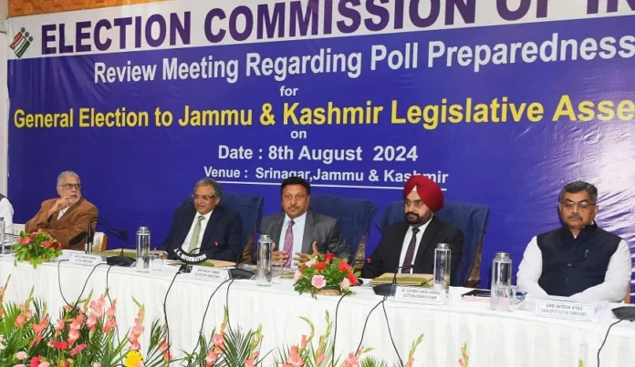 Committed To Conducting Polls In J-K At Earliest: CEC Rajiv Kumar