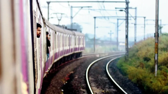 Maharashtra: Boulder Disrupts Train Services On Kalyan-Kasara Section