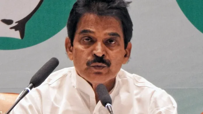 JDS-Congress Coalition Govt In Karnataka Toppled By BJP's Conspiracy: KC Venugopal