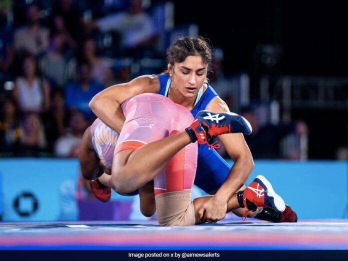 Paris Olympics: Vinesh Phogat secures big win to reach women's 50 kg freestyle QFs