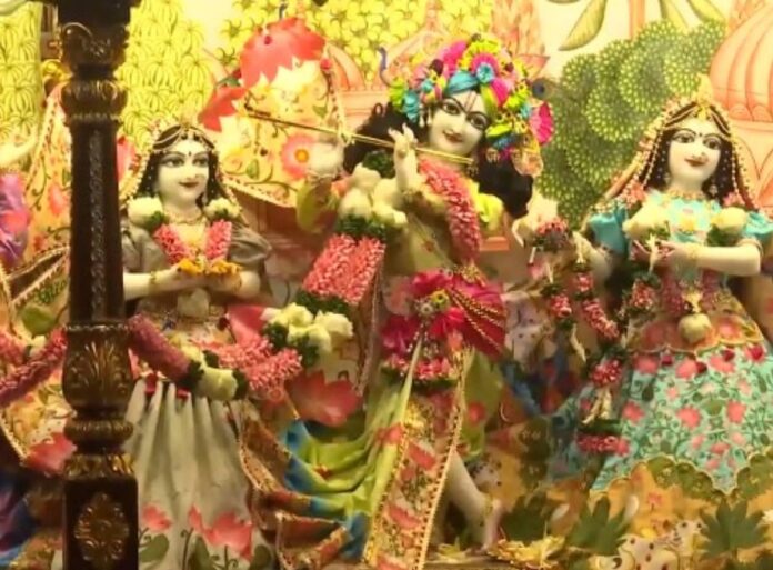 Temples Decked Up, Devotees Flock To Temples To Celebrate Janmashtami