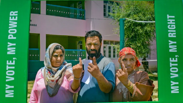 59.19 PC Voting Till 5 PM In First Phase Of J-K Assembly Polls