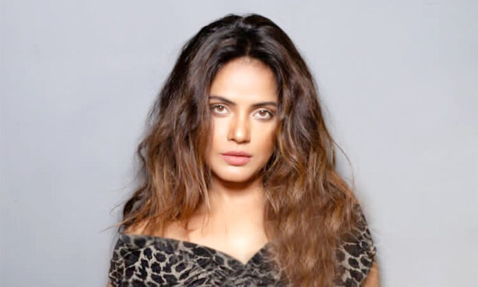 Neetu Chandra shares first look of her produced film 'Kariyatthi'