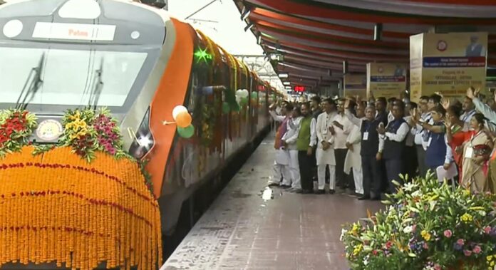 PM Modi flags off six Vande Bharat trains at Jharkhand's Tatanagar