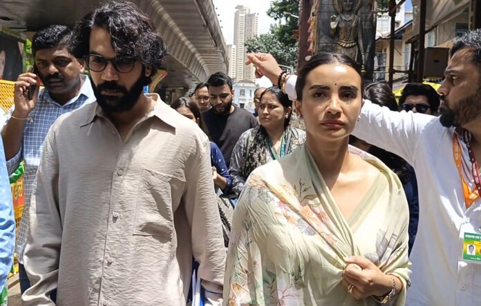 RajKummar Rao, Patralekhaa seek blessings at Lalbaugcha Raja