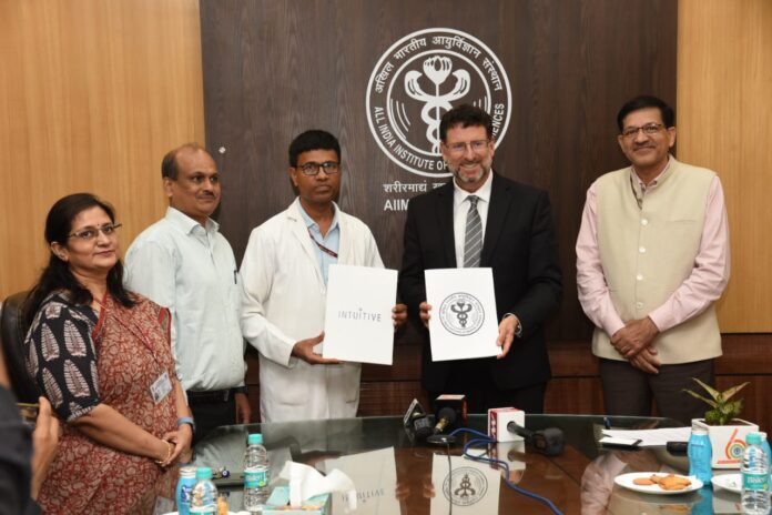 AIIMS Delhi Inks MoU With Biotech Firm Intuitive To Establish Surgical Robotics Training Centre