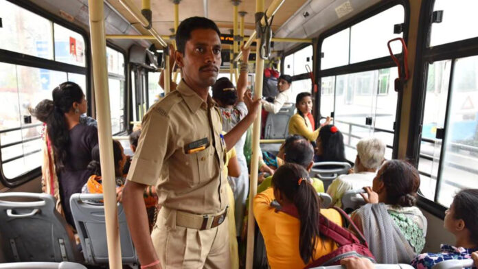 Delhi AAP To Hire Terminated Bus Marshals As Civil Defence Volunteers To Fight Pollution