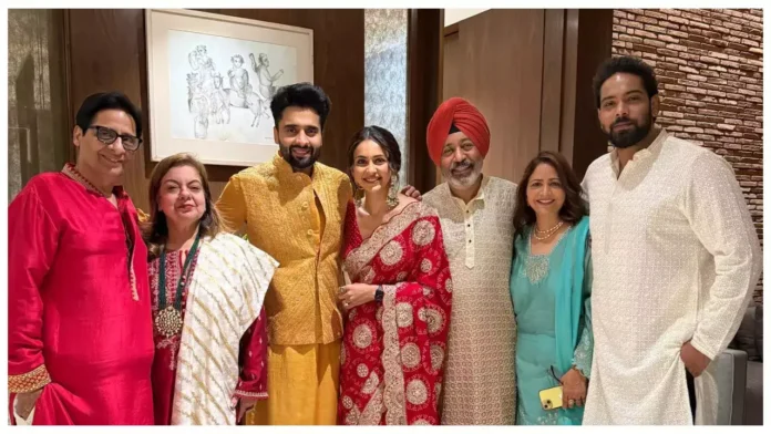 Rakul Preet Singh, Jackky Bhagnani share glimpses of their first Diwali together