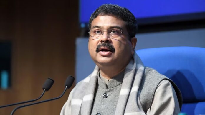 91.8% Of Schools In India Now Have Electricity, Says Union Education Minister Pradhan