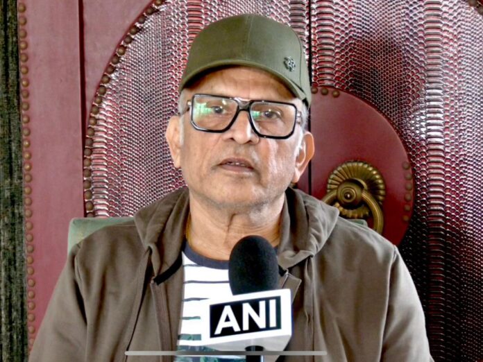 Annu Kapoor Pays Tribute To Shyam Benegal