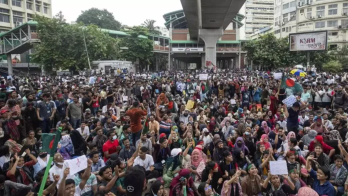 Delhi Auto Parts Traders Halt Business With Bangladesh Amid Tensions Over Alleged Attacks On Minorities