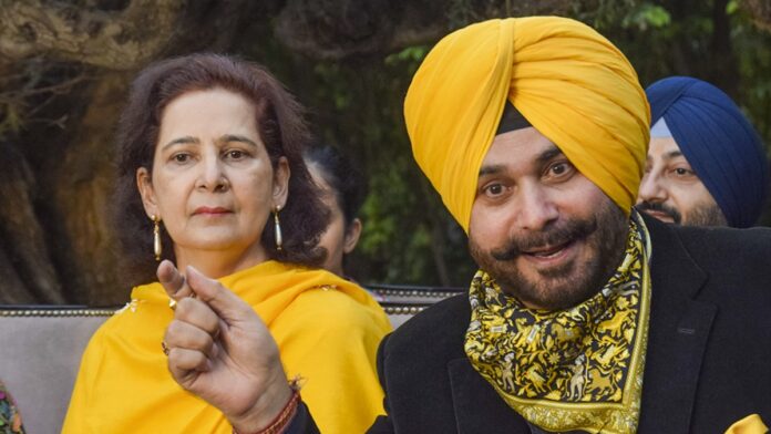 Delhi HC Dismisses PIL Against Navjot Singh Sidhu’s Claims On Wife’s Cancer Recovery Through Diet And Ayurveda