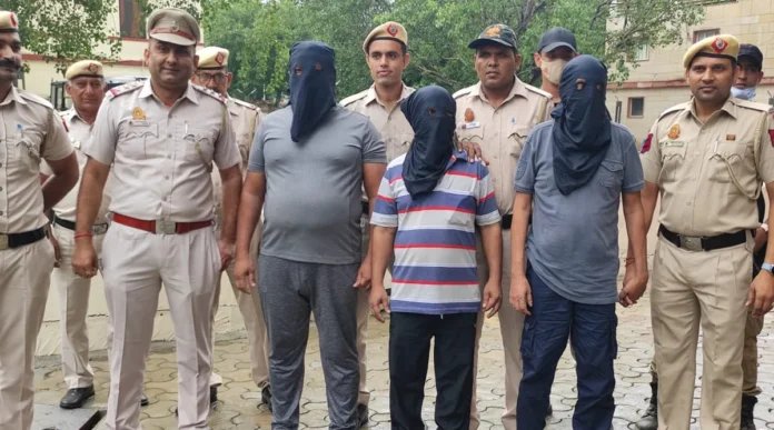 Delhi Police Busts Major Illegal Immigration Racket; 11 Arrested