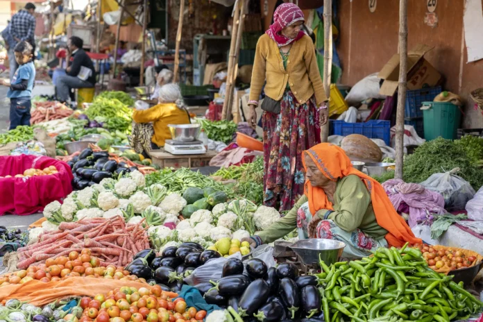 Food Inflation Declines Sharply in High-Income States: SBI Report