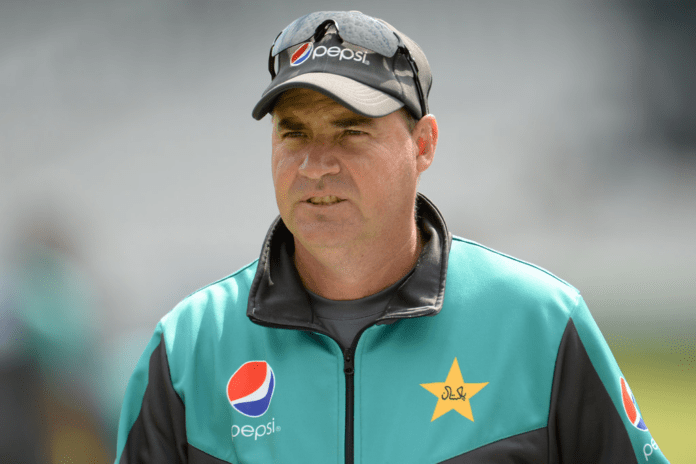 Former Pakistan Coach Arthur Expresses Disappointment Over Shaheen's Omission from SA Tests