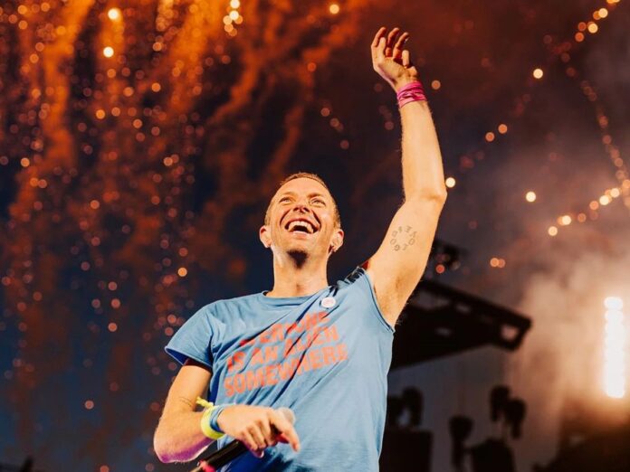 Coldplay Kicks Off Mumbai Concert with Iconic Hits and a Surprise 'Jai Shri Ram'