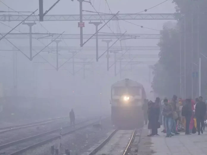 Dense Fog Causes Widespread Disruptions Across Delhi, Affects Train, Air Travel, And Air Quality