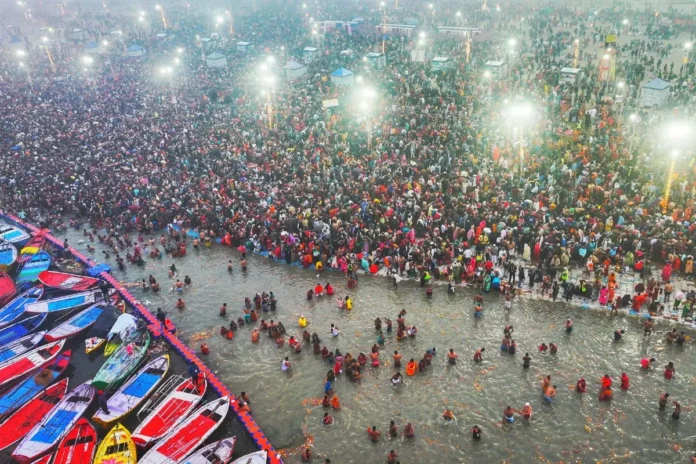 Thousands Take Holy Dip At Triveni Sangam As Prayagraj Maha Kumbh Witnesses Global Participation