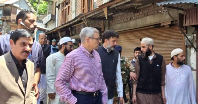 CM Omar Abdullah Visits Kupwara, Tangdhar; Assures Relief To Victims Of Pakistani Shelling