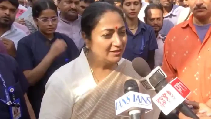 Delhi CM Rekha Gupta Assures Slum Dwellers: No Demolition, ₹700 Crore Allocated For Development