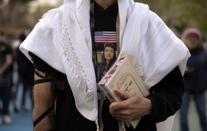 Hamas Confirms Release Of Dual-National Edan Alexander, US And Israel Coordinate Amid Hostage Talks