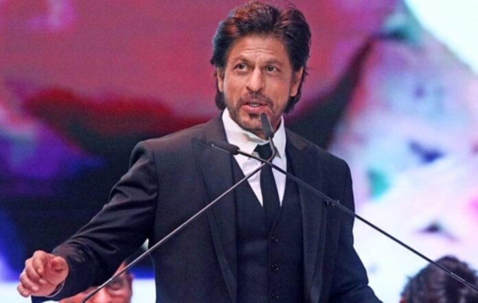 Shah Rukh Khan Dismisses ‘Insider-Outsider’ Divide At WAVES 2023, Says “It’s About Holding Your Ground”