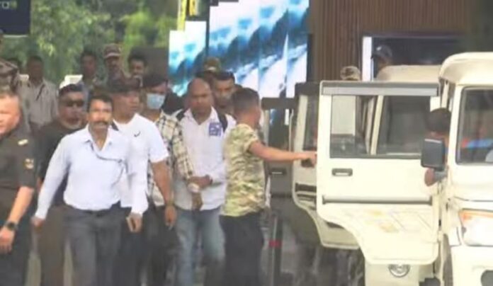 Raja Raghuvanshi Murder Case: Four Accused Brought To Guwahati Airport, Prime Accused Sonam Raghuvanshi Under Police Remand