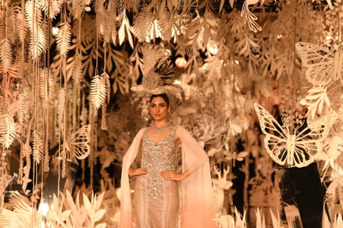 Riddhima Kapoor Sahni Graces Ramp for Suneet Varma at India Couture Week 2025