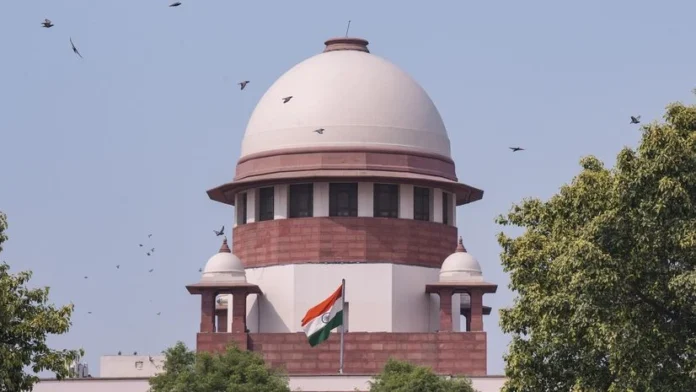 Supreme Court Seeks Centre, States' Response On Mandatory Shop Owner Identity Disclosure For Consumer Protection