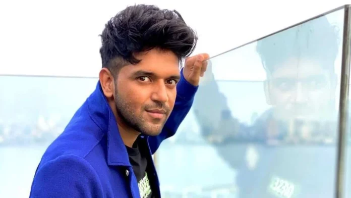 Guru Randhawa Shares Cryptic Post Amid Controversies Over 'Azul' and 'Sirra'