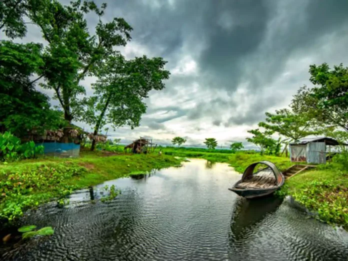 Embrace The Rains: A Guide To 'Native Travel' In India's Monsoon