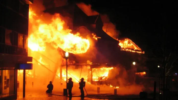 Construction Site Fire In Williamsburg Sends Black Smoke Billowing Across NYC