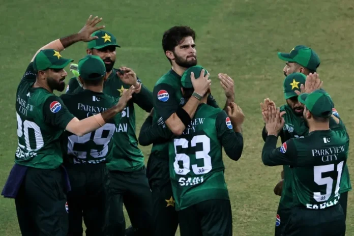Pakistan Clinch Thrilling Win Over Bangladesh, Set Up Asia Cup Final With India