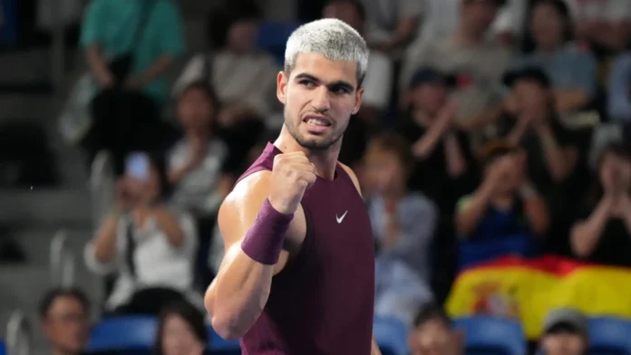 Carlos Alcaraz Reaches Japan Open Quarterfinals Despite Ankle Scare