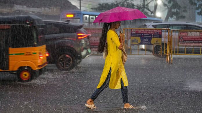 Cyclone Montha Brings Heavy Rain to Chennai; IMD Issues Yellow Alert