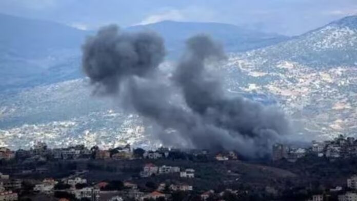 Heavy Clashes Erupt on Pakistan-Afghanistan Border in Retaliation for Kabul Air Strikes