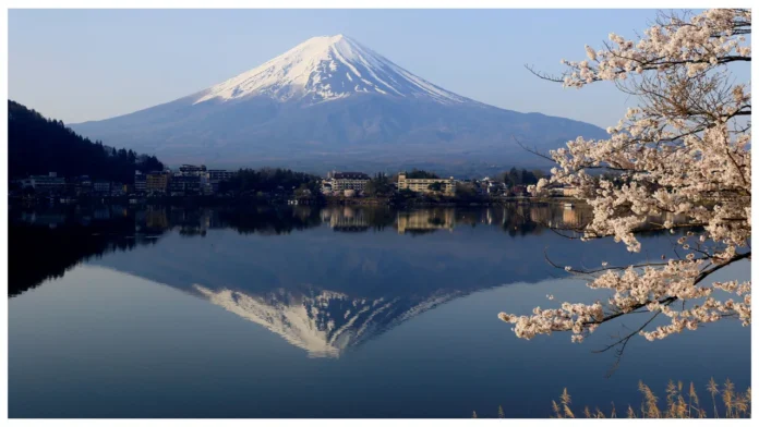 Mount Fuji Sees First Snowfall Of The Season, Two Weeks Earlier Than 2024