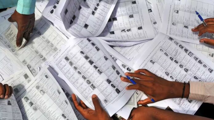 Nearly Half of West Bengal's Current Voters Mismatch 2002 Electoral Roll