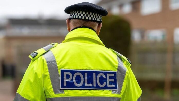 UK Police Hunt Suspect in 