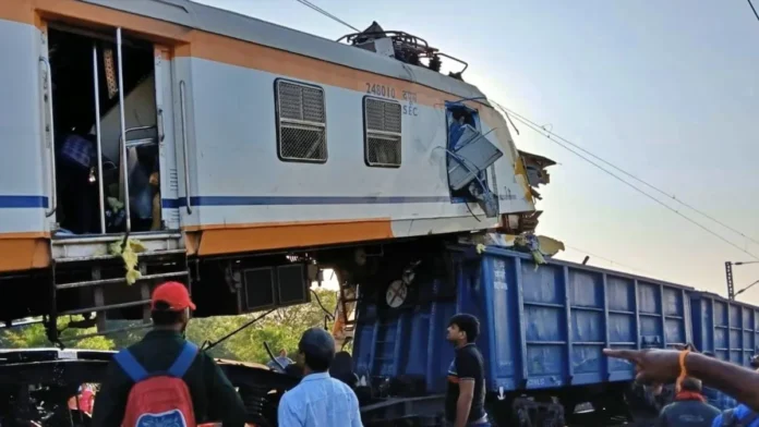 Fatal Train Crash Near Bilaspur: 11 Dead As Passenger Train Rams Cargo Train