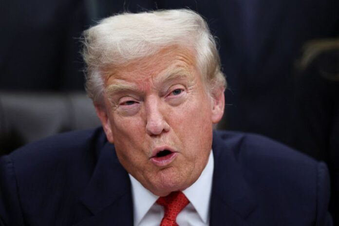 Trump Shuts Airspace Above & Surrounding Venezuela, Warns Airlines, Pilots