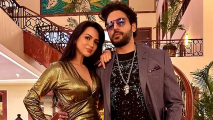 Akanksha Chamola Warns Fans Against WhatsApp Impersonation Scam