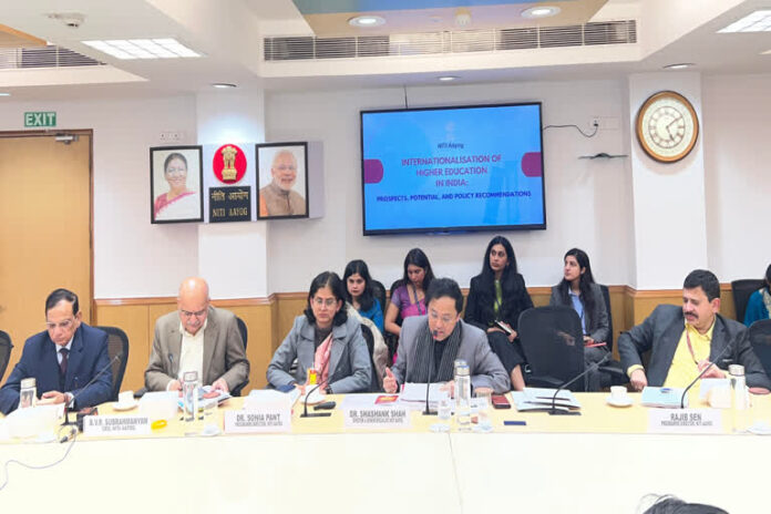 Canada Remains Top Choice for Indian Students Abroad; NITI Aayog Reports Significant 'Brain Drain'