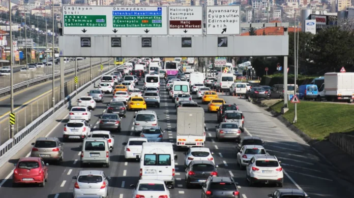 Global Traffic Scorecard: Istanbul Named World's Most Congested City In 2025